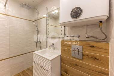 For sale - Apartment in Vazrajdane 2,  Varna