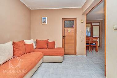 Vânzare - Apartament în Văzrajdane,  Burgas