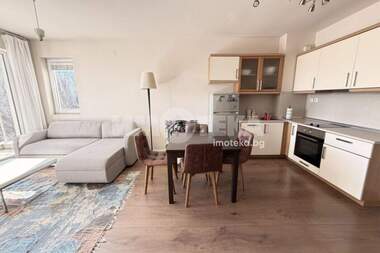 Închiriere - Apartament în Simeonovo,  Sofia