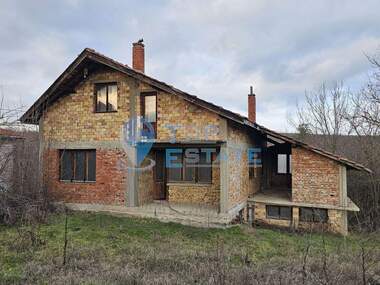 Продажба - Къща в Пейчиново,  Русе