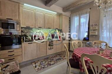 Продажба - Къща в Столник,  София Област