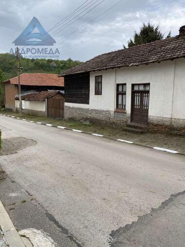 Продажба - Къща в Николаево,  Плевен