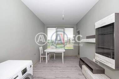 Vânzare - Apartament în Hristo Smirnenski,  Plovdiv