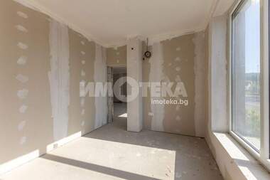 Продажба - Апартамент в Гранд Мол,  Варна