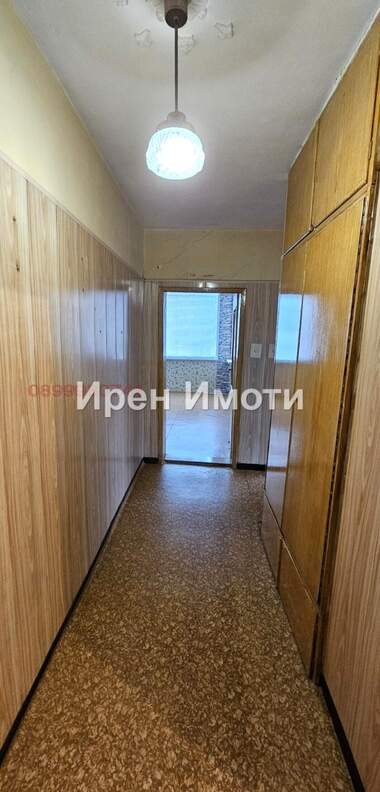 Vânzare - Apartament în Graf Ignatiev,  Iambol