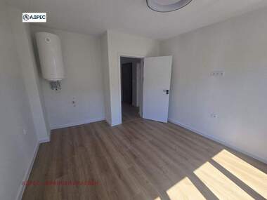 For sale - Apartment in 9-ti kvartal,  Pleven
