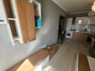 Miete - Wohnung in Mladejki halm,  Plowdiw