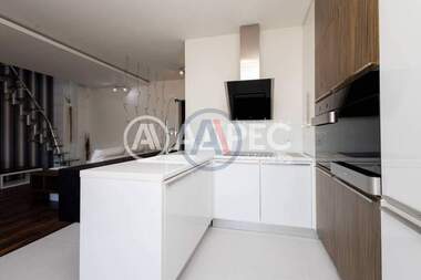 Satış - Apartman olarak Zornica,  Burgas