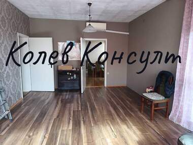Продажа - Этаж дома в Куба,  Хасково
