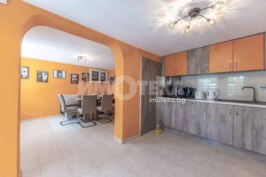 For sale - House in Evksinograd,  Varna