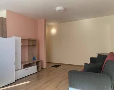 Miete - Wohnung in Rodina 1,  Ruse