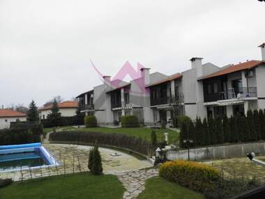For rent - House in Priseltsi,  Varna