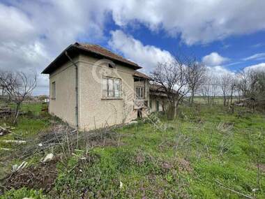 Продажба - Къща в Караисен,  Велико Търново