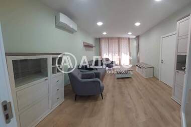 Ενοίκιο - Διαμέρισμα σε Център,  Пловдив