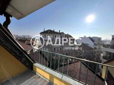 Închiriere - Apartament în Center,  Varna