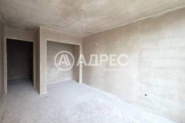 Продажба - Апартамент в Люлин-5,  София