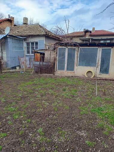 Vânzare - Casă în Novi Pazar,  Șumen