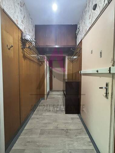 Închiriere - Apartament în Ceaîka,  Varna