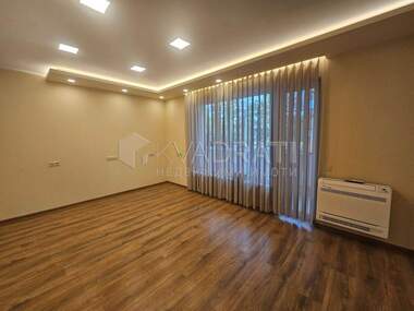 Satış - Apartman olarak Kiuçuk Parij,  Plovdiv