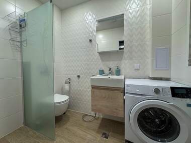 Miete - Wohnung in Zentar,  Burgas