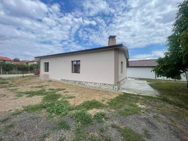 For sale - House in Ovoshtnik,  Stara Zagora
