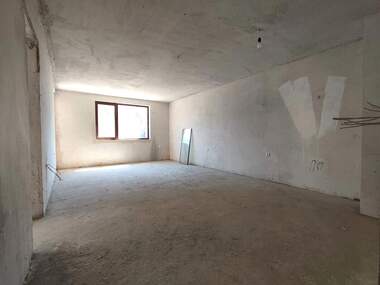 Продажба - Апартамент в Дружба 3,  Русе