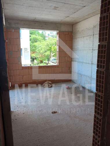 Vânzare - Apartament în Vladislavovo,  Varna