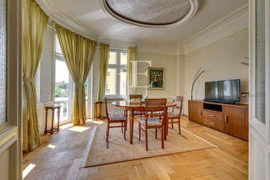 Verkauf - Wohnung in Center,  Sovia