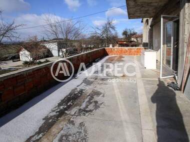 For sale - House in Aldomirovci,  Sofia Oblast