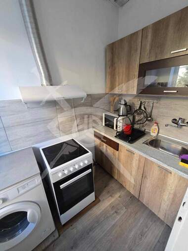 Închiriere - Apartament în Center,  Varna