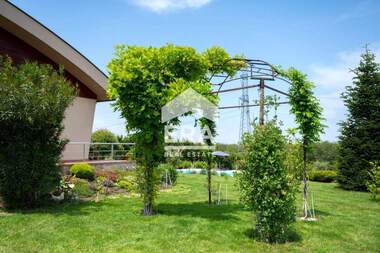 For sale - House in Stamboliyski,  Haskovo