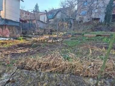 Продажба - Парцел за строителство в Център,  Враца