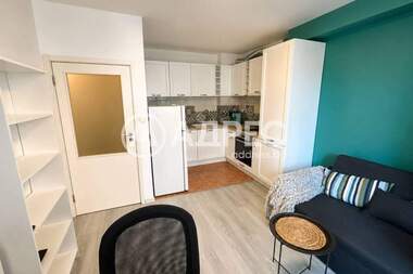 Închiriere - Apartament în Ovcea Kupel,  Sofia