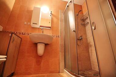 Închiriere - Apartament în Țentăr,  Burgas