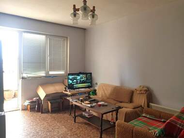 Продажба - Апартамент в Дружба 3,  Русе