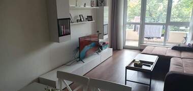 Închiriere - Apartament în Mladejki hălm,  Plovdiv