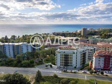 Vânzare - Apartament în Sfinții Constantin și Elena,  Varna