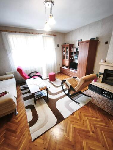 For sale - Floor of a house in Ralica,  Pernik