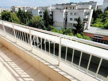 Închiriere - Apartament în Mladost-2,  Sofia