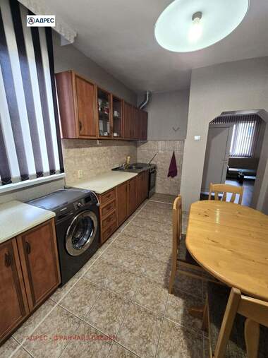 For sale - Floor of a house in Opanets,  Pleven