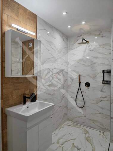 Închiriere - Apartament în Lagera,  Sofia