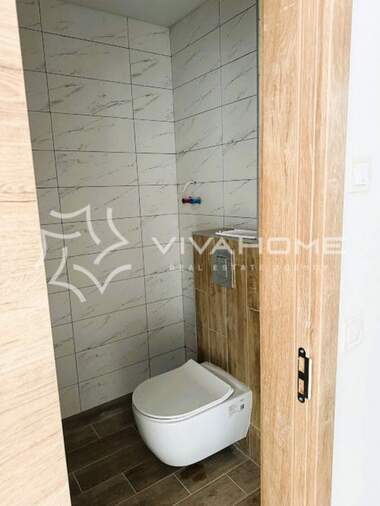 Продажба - Апартамент във Виница,  Варна