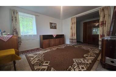 Продажба - Къща в Аксаково,  Варна