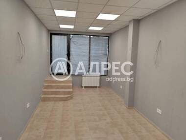 Ενοίκιο - Κατάστημα σε Център,  София
