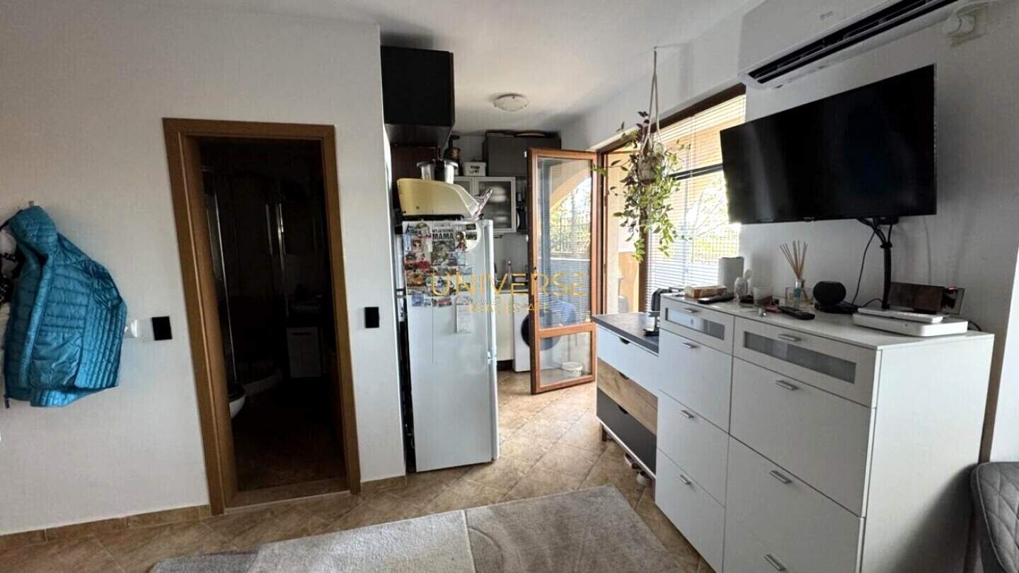 studio Апартамент в Слънчев Бряг, Бургас – снимка 2