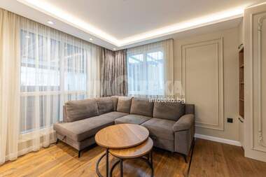 For sale - Apartment in Center,  Varna