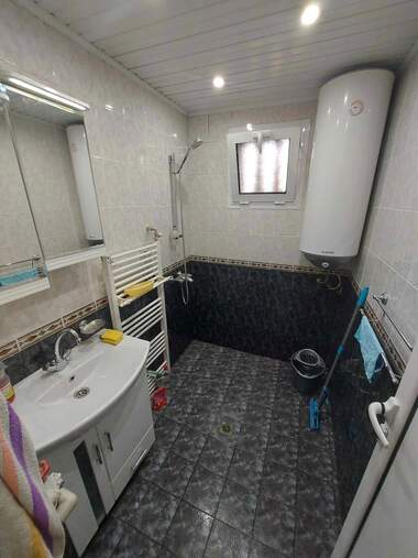 Verkauf - Wohnung in Kooperatiwen  pazar,  Targowishte