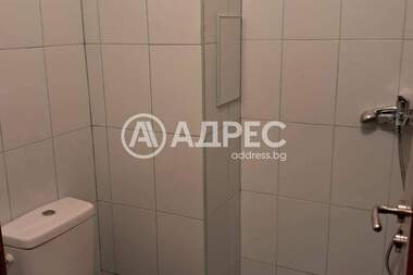 Ενοίκιο - Γραφείο σε Стрелбище,  София