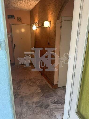 For sale - Apartment in Center,  Dobrich