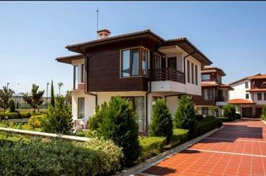 Vânzare - Casă în Lozeneț,  Burgas